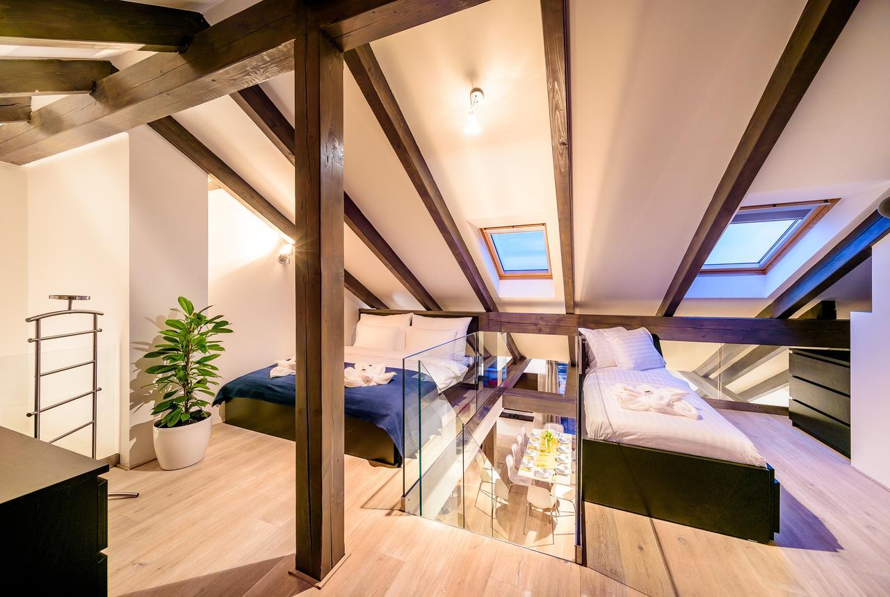 President Apt By Prague Castle, Views Bagian luar foto