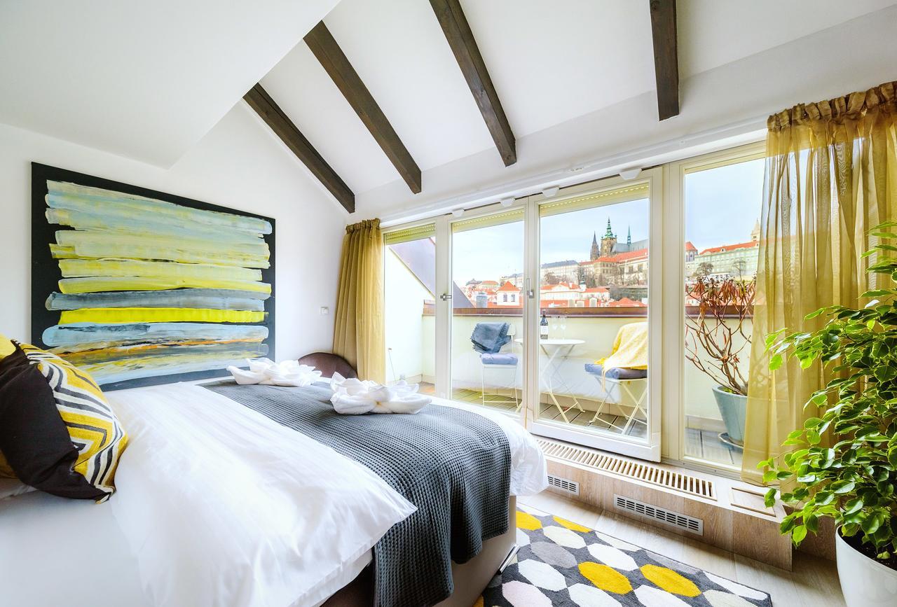President Apt By Prague Castle, Views Bagian luar foto